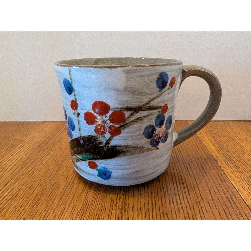 Vintage Otigiri Mug With Red And Blue Flowers And Gold Accent